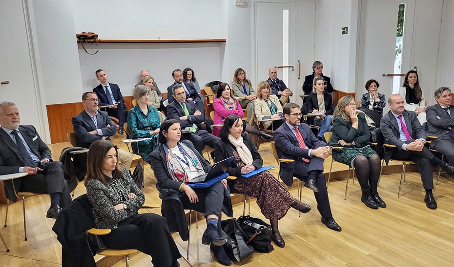 Representatives of eight major industrial and mining companies, with a strong presence in Andalusia, including Acerinox, Atlantic Copper, Cobre Las Cruces, Cox, Keyter, Sandfire Matsa, Moeve, and Takahata.