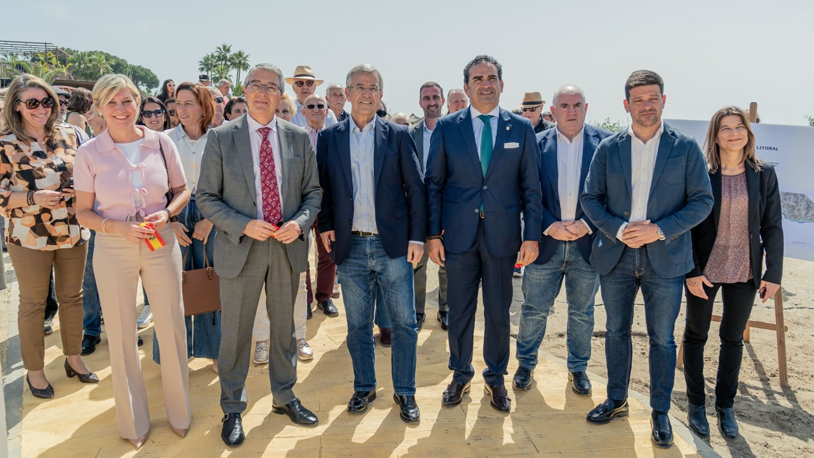 Foto El Ayuntamiento inaugura el nuevo tramo de corredor litoral en Benamara y supera los 20 kilómetros de paseo conectado