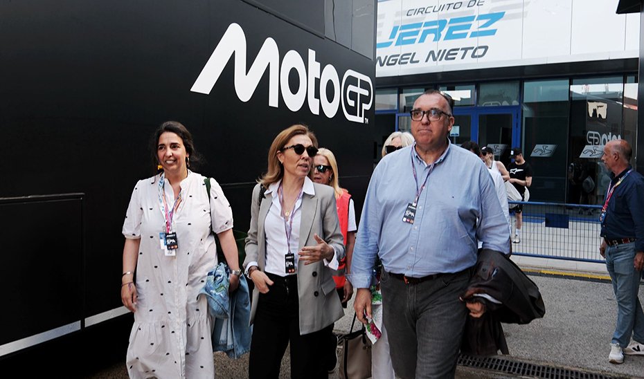 Arturo Bernal, consejero de Turismo y Andalucía Exterior, a su llegada del circuito de Jerez.