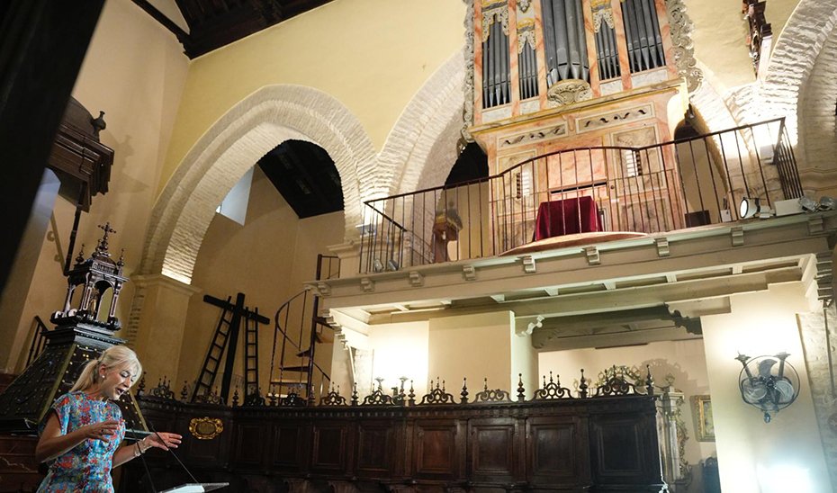 Patricia del Pozo interviene durante la presentación del ciclo de órgano en instrumentos históricos de Andalucía.